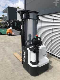 Wózek wysokiego podnoszenia 2025  Bobcat BSL16N-7i Lithium Triplex Initalhub (12)