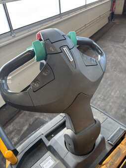 Lavtløftende truck 2021  Jungheinrich ERE 120 (6)