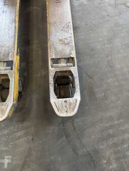 Lavtløftende truck 2021  Jungheinrich ERE 120 (8)