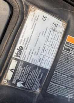 Diesel Forklifts 2003  Yale GDP25TF V2170 (7)