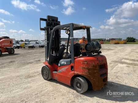 Treibgasstapler 2017  Heli CPYD30 Triplex (2)