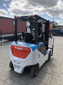 Elektryczne 4-kołowe 2025  Bobcat B30 NS Neugerät Garantie (6)
