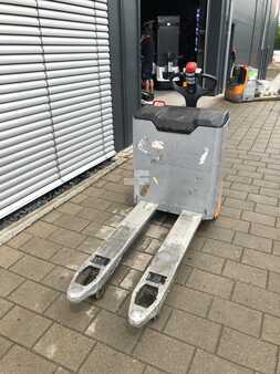 Niederhubwagen 2020  Still ECU16 (3)