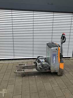Niederhubwagen 2019  Still EXU16/LIION (2)