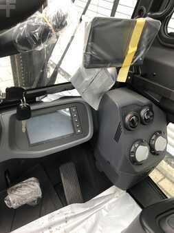 Empilhador diesel 2025  Bobcat D25S-9 (19)