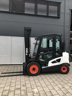 Empilhador diesel 2025  Bobcat D25S-9 (1)