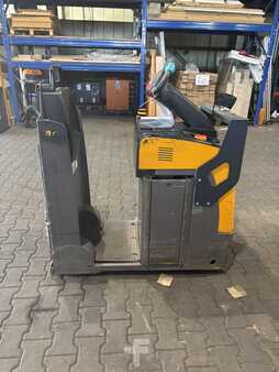 Chariots tracteurs 2020  Jungheinrich EZS130 (2)