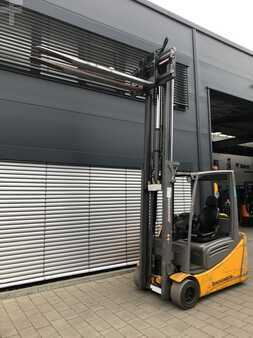 Elektro 3 Rad 2020  Jungheinrich EFG 220 (13)