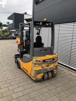 Elektro 3 Rad 2020  Jungheinrich EFG 220 (3)