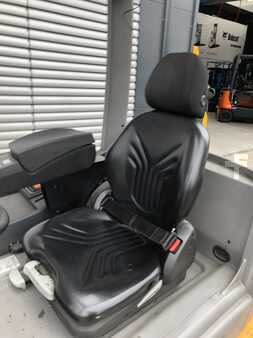 Elektro 3 Rad 2020  Jungheinrich EFG 220 (9)