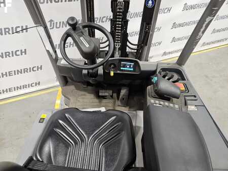 Elektro 4 Rad 2018  Jungheinrich EFGS30 Freihub nur 305 Stinden  (3)