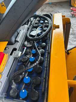 Traktor 2020  Jungheinrich EZS C40 (13)