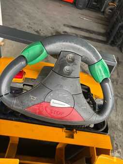 Traktor 2020  Jungheinrich EZS C40 (15)