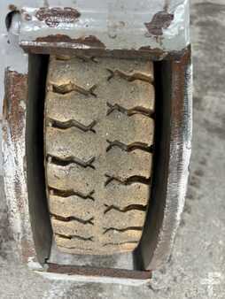 Traktor 2020  Jungheinrich EZS C40 (9)