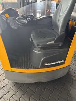 4-kierunkowe Reach Trucki 2016  Jungheinrich ETV-Q 20 nur 180 Stunden Vierwegestapler Neuwertig (6)