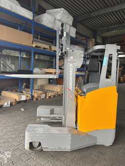 4-kierunkowe Reach Trucki 2016  Jungheinrich ETV-Q 20 nur 180 Stunden Vierwegestapler Neuwertig (4)