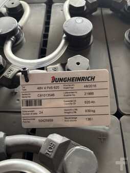 4-kierunkowe Reach Trucki 2016  Jungheinrich ETV-Q 20 nur 180 Stunden Vierwegestapler Neuwertig (15)
