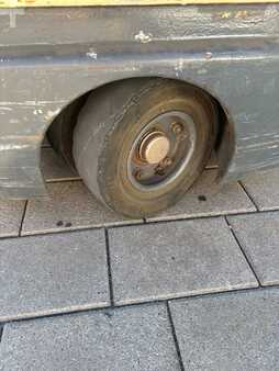 Elektro tříkolové VZV 2003  Crown SC3240-1.8 Triplex (11)