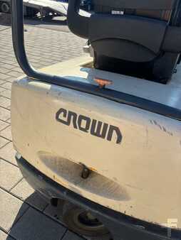 Elektro tříkolové VZV 2003  Crown SC3240-1.8 Triplex (12)