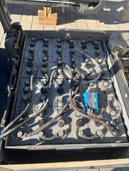 Elektro tříkolové VZV 2003  Crown SC3240-1.8 Triplex (17)