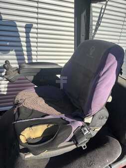 Dieselový VZV 2011  Linde H18D Triplex (21)