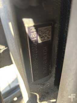 Dieselový VZV 2011  Linde H18D Triplex (55)