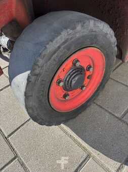 Dieselový VZV 2011  Linde H18D Triplex (17)