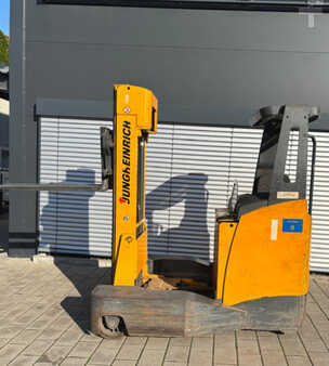 4 vejs reachtruck  Jungheinrich ETV-Q25 (2)