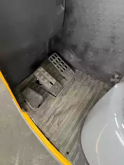 Carelli retrattili 4 vie  Jungheinrich ETV-Q25 (17)