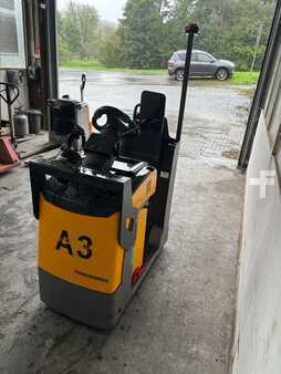 Chariots tracteurs 2019  Jungheinrich EZS130 (3)