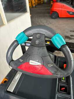 Chariots tracteurs 2019  Jungheinrich EZS130 (6)