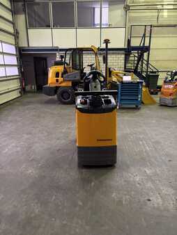 Schlepper 2018  Jungheinrich EZS 130 (4)