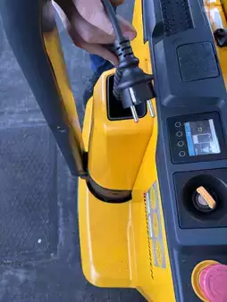 Lavansiirtovaunu 2018  Jungheinrich EJE 116 (7)