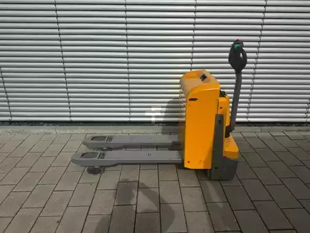 Electric Pallet Trucks 2018  Jungheinrich EJE 116 (2)