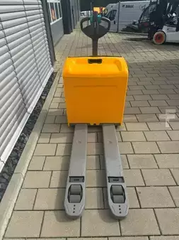 Electric Pallet Trucks 2018  Jungheinrich EJE 116 (5)