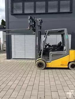 Elektromos 4 kerekű 2016  Jungheinrich EFG S 30- 650 DZ (2)