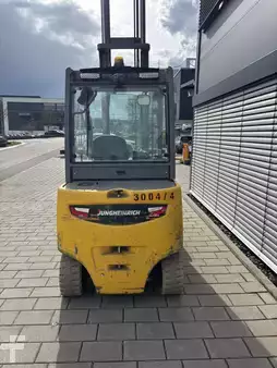 Elektromos 4 kerekű 2016  Jungheinrich EFG S 30- 650 DZ (4)