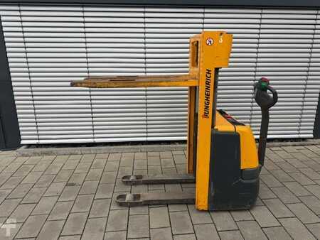 Stoccatori 2015  Jungheinrich EJC 112 (1)