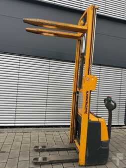 Stoccatori 2015  Jungheinrich EJC 112 (2)