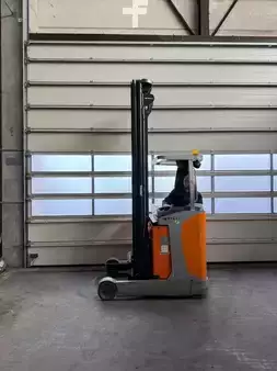 Carretilla retráctil 2015  Still FM-X 14 (1)