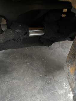 Treibgasstapler  Jungheinrich TFG 425 S (14)