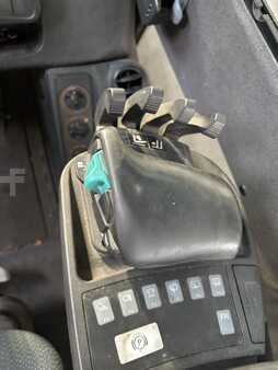 Treibgasstapler  Jungheinrich TFG 425 S (20)