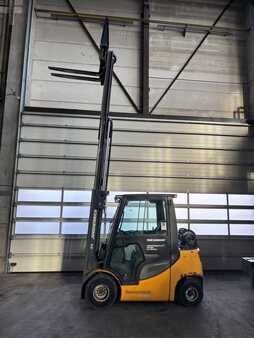 Treibgasstapler  Jungheinrich TFG 425 S (3)