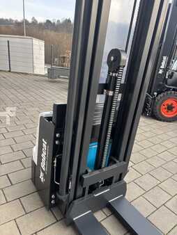 Pinontavaunu 2025  Bobcat BSL 16 N 7 Lithium (8)