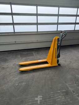 Schaarpalletwagens 2021  Jungheinrich AMX10e (1)