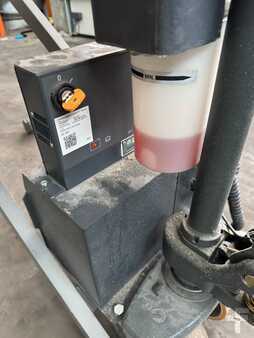 Schaarpalletwagens 2021  Jungheinrich AMX10e (10)