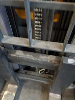 Tolóoszlopos targonca 2018  Jungheinrich ETV 214 (8)