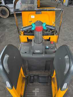 Låglyftare El 2022  Jungheinrich ERE 225 (6)