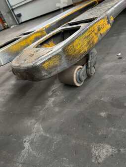 Låglyftare El 2022  Jungheinrich ERE 225 (9)