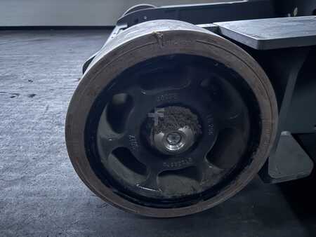 Schmalgangstapler  Jungheinrich EKX 514 750ZT (10)